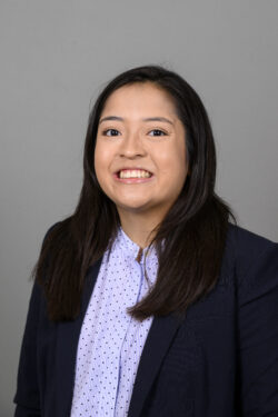 Gemillie Giron Soto, 2024 Archibald Diversity, Equity and Inclusion Fellow